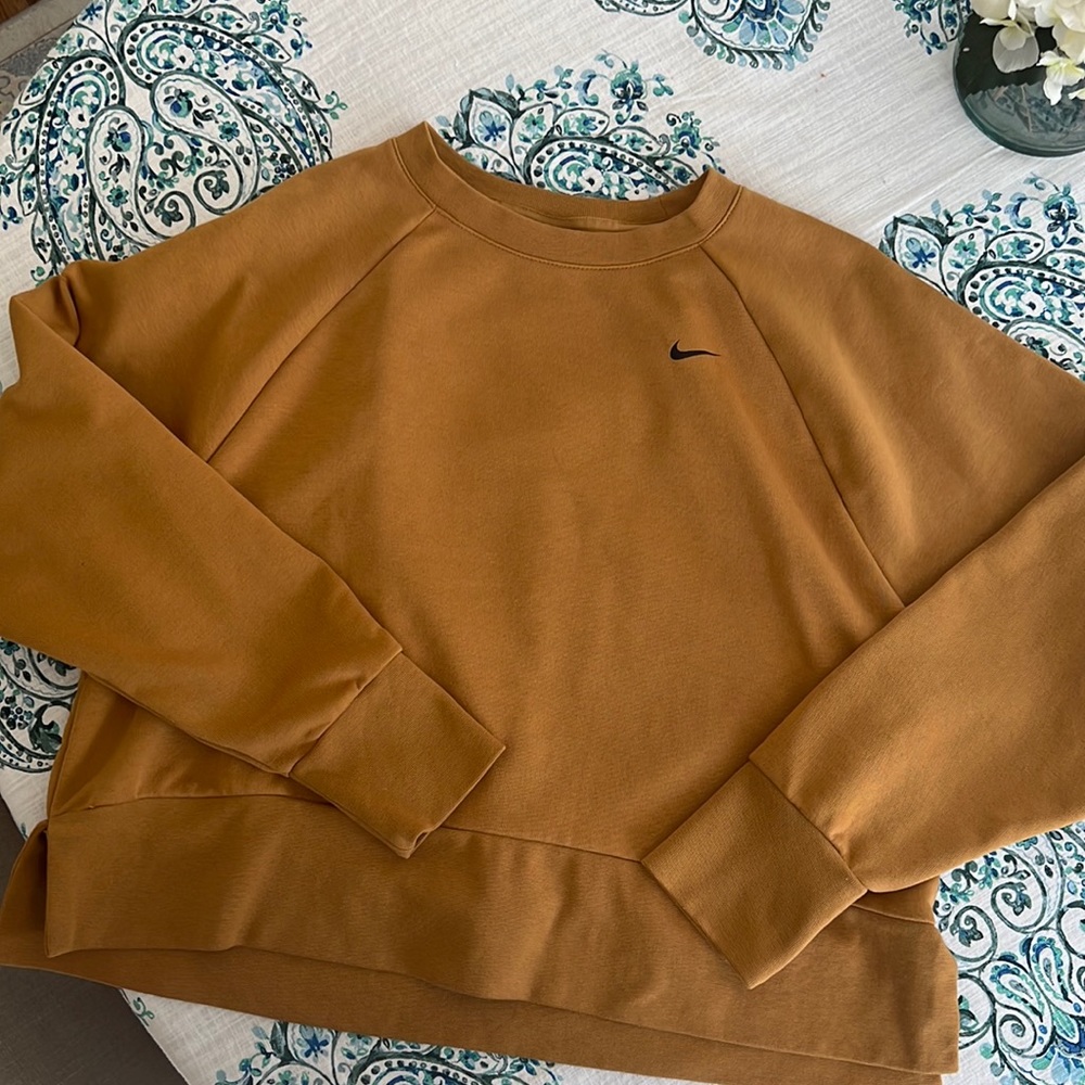 Nike cropped sweatshirt